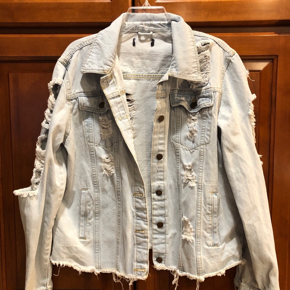 Pretty Little Thing distressed denim jacket size L